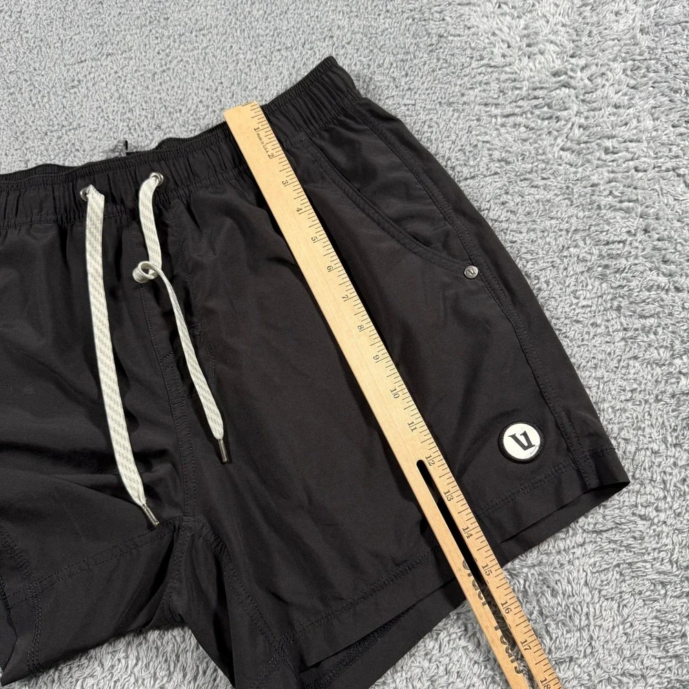 Vuori Kore Shorts Mens Medium Black Performance Drawstrings Athletic Gym - Picture 6 of 7